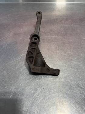 078ab Dodge Ram Cummins 5.9 6.7 Diesel Flywheel Housing Support Brace Right Bracket