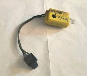 25007318 Gm 25007249 82-85 Firebird Ta Formula Gta Speedometer Buffer Sensor Used