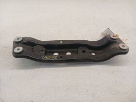 113104gb5a Infiniti 422.in1817 07-13 G35/g25/g37 14-17 Qx70 Lower Transmission Mount Bracket Awd Oem