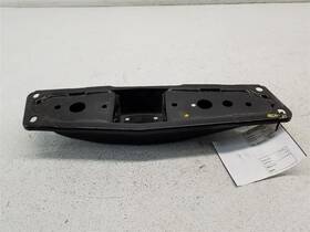 113314gb0a Infiniti 422.in1m08 07-15 G35/g25/g37/q40 A/t Transmission Mount Bracket Rwd Oem