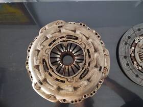 Luk 370/g37 370z/g37 Manual Clutch And Flywheel