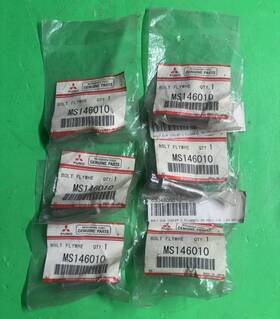 Mitsubishi Ms146010 New Genuine Fuso Flywheel Housing Bolt 6 Pack Ships Free