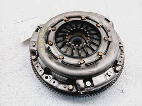 410.da1v03 Nissan 03-06 350z Clutch Disc With Flywheel Oem