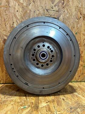 733593 Paccar Flywheel From Mx13. Resurfaced And In Great Condition. Is Read To Install