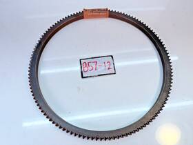 B57-12 Vintage 124-cf Nos 1939 - 1950 Studebaker Champion Flywheel Ring Gear 124cf