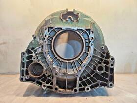 9703922 Volvo 2005 D12 Diesel Engine Flywheel Housing Oem
