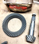 1960'S 70'S International Harvester Ring & Pinion Dana Rear Gear 351833C91 Nos. Fixed Price $180.00.